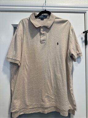 EUC   so soft Ralph Lauren Men's Polo Shirt in Light Beige with blue Pony